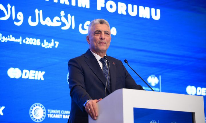 وزير تركي: تجارة الترانزيت عبر سوريا إلى أنحاء المنطقة باتت ممكنة