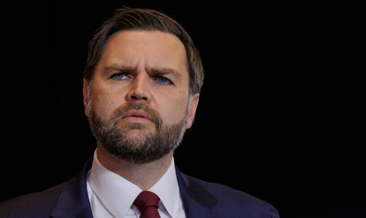 فانس يعلن عدم التوصل لاتفاق مع إيران بمفاوضات باكستان