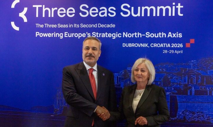 فيدان يلتقي رئيسة وزراء البوسنة والهرسك