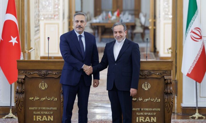 فيدان يعرب عن ترحيب أنقرة بالهدنة بين طهران وواشنطن