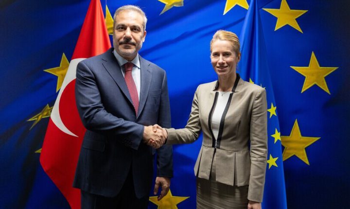 فيدان وكالاس يبحثان مستجدات الهدنة بين واشنطن وطهران