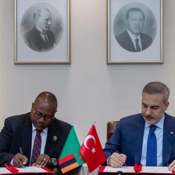 تركيا وزامبيا توقعان بروتوكولا بشأن البعثات الدبلوماسية