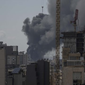 هجوم عنيف للاحتلالِ الإسرائيلي على مئةِ هدف بلبنان خلال عشر دقائق