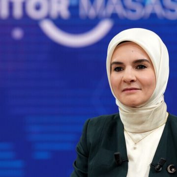 تركيا بصدد تطبيق نظام تحقق من العمر لدخول منصات التواصل