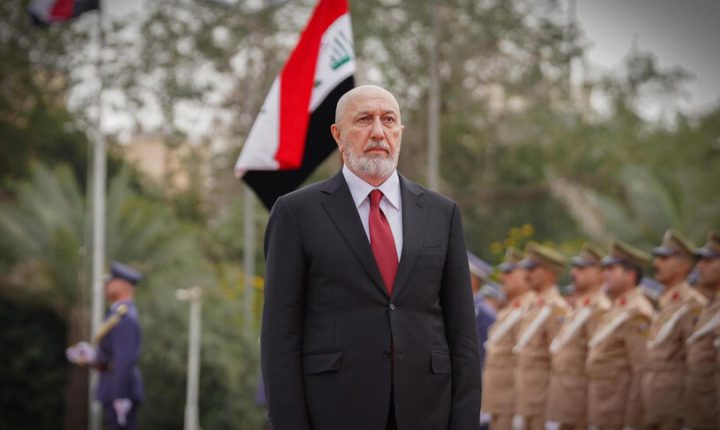 نزار آميدي يتسلم رسميا مهام رئيس الجمهورية في العراق