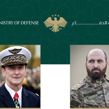 رئيس هيئة الأركان العامة يبحث هاتفياً مع قائد القوات المسلحة الفرنسية القضايا المشتركة