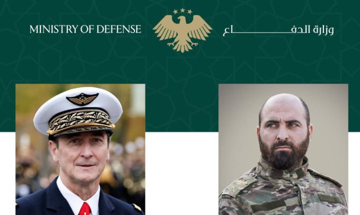 رئيس هيئة الأركان العامة يبحث هاتفياً مع قائد القوات المسلحة الفرنسية القضايا المشتركة