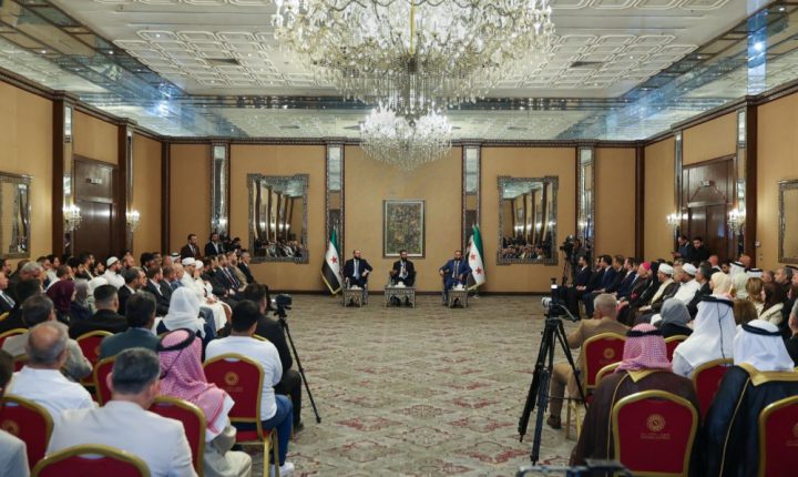 الشرع يلتقي عدداً من وجهاء وأعيان محافظة حلب