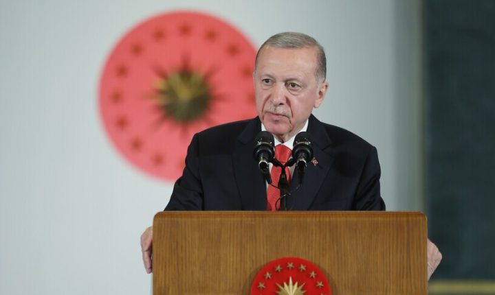 أردوغان: رفعنا حجم تجارتنا الخارجية إلى 820 مليار دولا