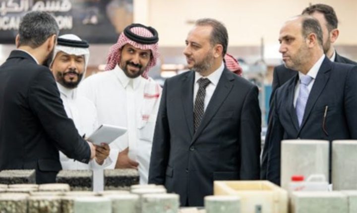 وفد سوري يطّلع على تقنيات أبحاث الطرق في السعودية