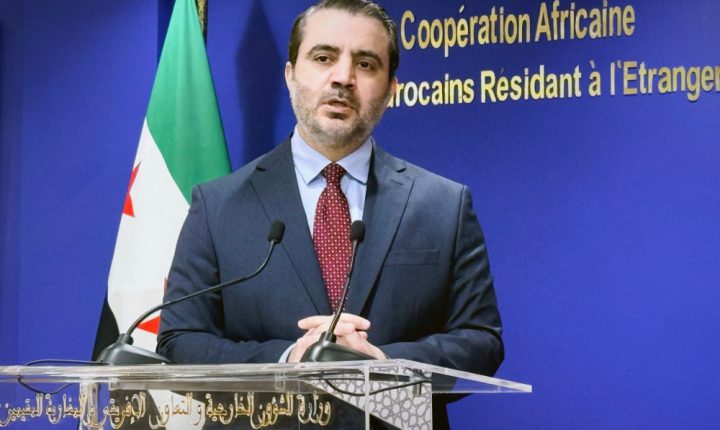 وزير الخارجية والمغتربين السوري يصل إلى الرباط ويفتتح السفارة السورية في المملكة المغربية