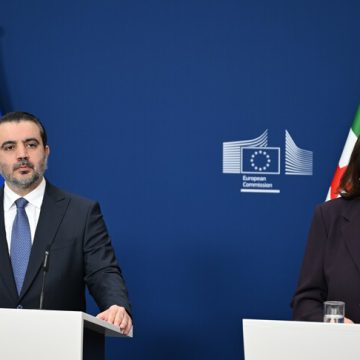 سوريا: ملتزمون بفصل القوات مع إسرائيل ونسعى لاستقرار مع لبنان
