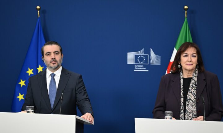 سوريا: ملتزمون بفصل القوات مع إسرائيل ونسعى لاستقرار مع لبنان
