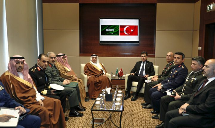 نائب وزير الدفاع التركي يبحث مع نظيره السعودي تعميق التعاون