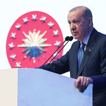 أردوغان: صادرات الدفاع ارتفعت من 248 مليون دولار سنويا إلى 992 مليون شهريا