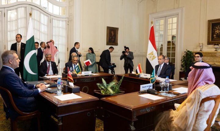 تركيا و مصر والسعودية وباكستان تدعو لتسريع مفاوضات واشنطن وطهران