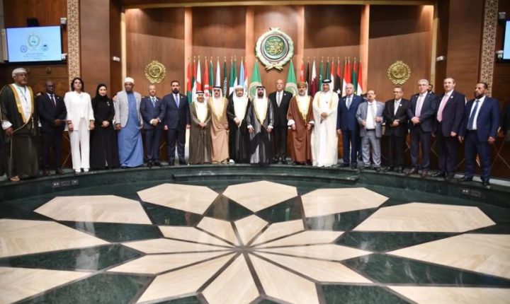 المؤتمر الثامن للبرلمان العربي يجدد دعمه لسيادة سوريا ووحدة أراضيها