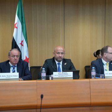 وزير الطوارئ السوري يشارك في أعمال مؤتمر المعنيين بإزالة الألغام في سوريا المقام بجنيف
