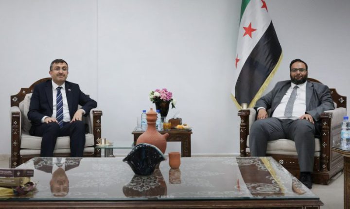 نائب وزير الاقتصاد السوري يبحث مع شركة إسراء التركية تطوير مدينة باب الهوى الصناعية بإدلب