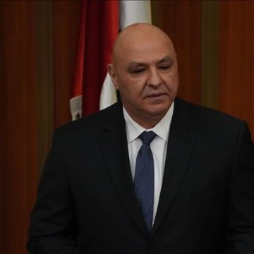 عون: لبنان أمام استحقاق مصيري إما دولة تحتكر السلاح أو الارتهان للميليشيات