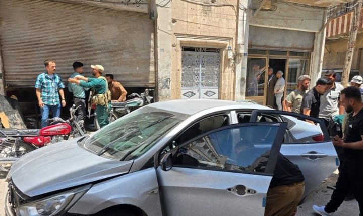 جرحى بانفجار قنبلة داخل سيارة في مدينة الباب في ريف حلب