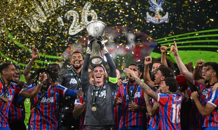 كريستال بالاس يتوج بدوري المؤتمر الأوروبي للمرة الأولى