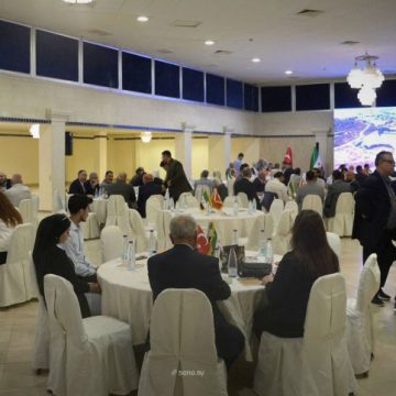 ملتقى سياحي سوري تركي في اللاذقية يعزّز التعاون ويطلق توصيات لتسهيل الحركة بين البلدين