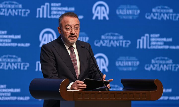 سفير تركيا بدمشق: علاقاتنا مع سوريا بالمرحلة الجديدة مبدؤها “رابح – رابح”