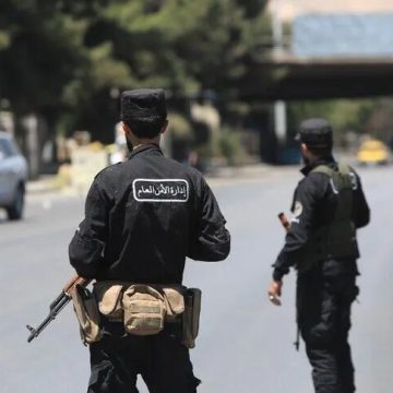 مقتل مطلوب للعدالة وإصابة 3 عناصر أمن في هجوم بجرمانا.. وإحباط هجوم على نقاط أمنية في السويداء