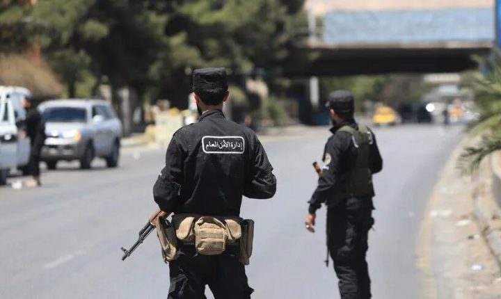 مقتل مطلوب للعدالة وإصابة 3 عناصر أمن في هجوم بجرمانا.. وإحباط هجوم على نقاط أمنية في السويداء