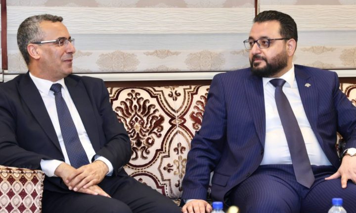 سوريا ولبنان يبحثان إعداد بروتوكول لتنظيم انسياب المنتجات الزراعية وتعزيز التعاون المشترك