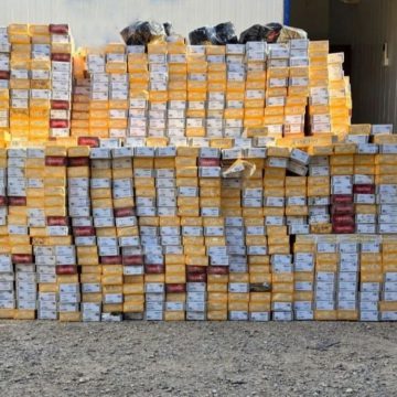 المنافذ والجمارك السورية تحبط محاولات تهريب كميات كبيرة من التبغ عبر منفذ التنف
