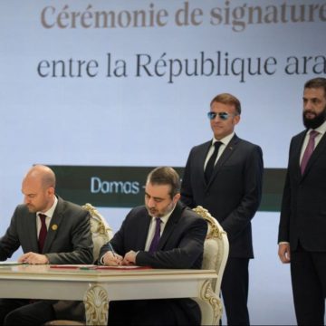 بإشراف الرئيسين الشرع وماكرون.. توقيع اتفاقيات ومذكرات تفاهم بين البلدين