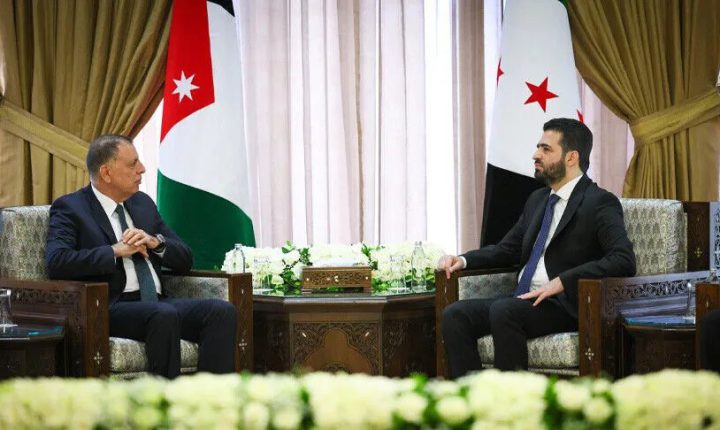 سوريا والأردن يبحثان سبل تعزيز التعاون والتنسيق الأمني