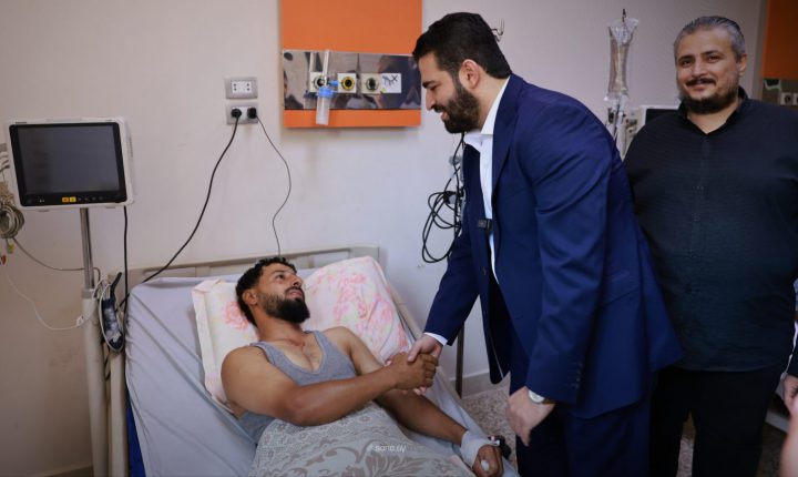 وزير الداخلية ومستشار الرئاسة يطمئنان على مصابي حادث طريق دير ‏الزور-دمشق