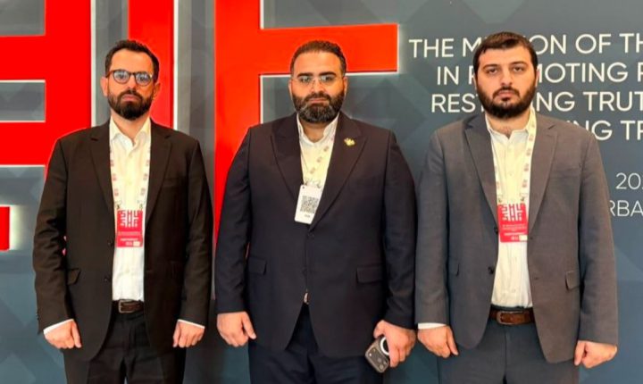 وزير الإعلام يشارك في منتدى شوشا العالمي للإعلام و يعقد جلسة حوار مع مساعد الرئيس ‌‏الأذربيجاني