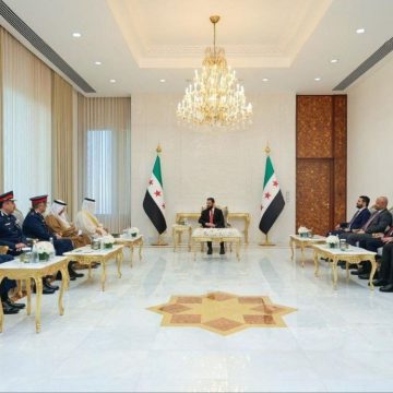 الشرع يبحث مع وزير الداخلية البحريني تطوير التعاون والتنسيق الأمني