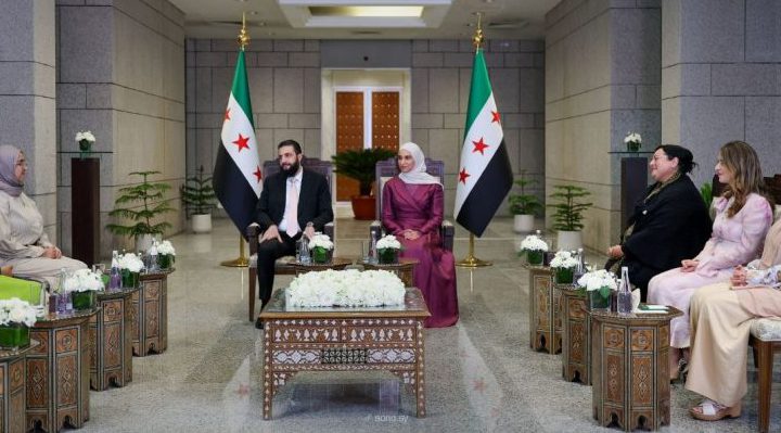 الشرع وعقيلته يستقبلان سيدات سوريات ناشطات في الولايات المتحدة ‏