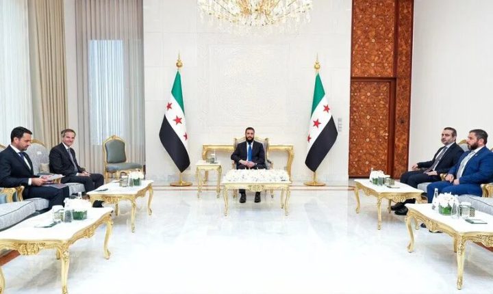الشرع يستقبل المدير العام للوكالة الدولية للطاقة الذرية