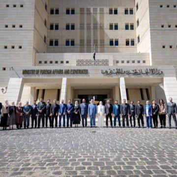 الشيباني يترأس اجتماعاً موسعاً لإدارات وزارة الخارجية بهدف تطوير الأداء الدبلوماسي