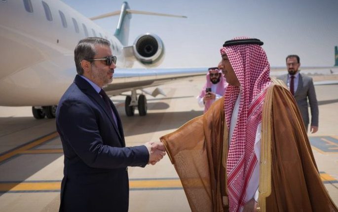 وزير الخارجية والمغتربين السوري يصل إلى الرياض لإجراء مباحثات موسعة مع مسؤولين سعوديين