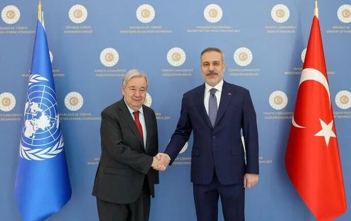 فيدان يبحث هاتفيا مع غوتيريش التطورات الإقليمية