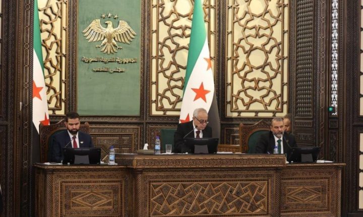 مجلس الشعب السوري يناقش مشروع نظامه الداخلي