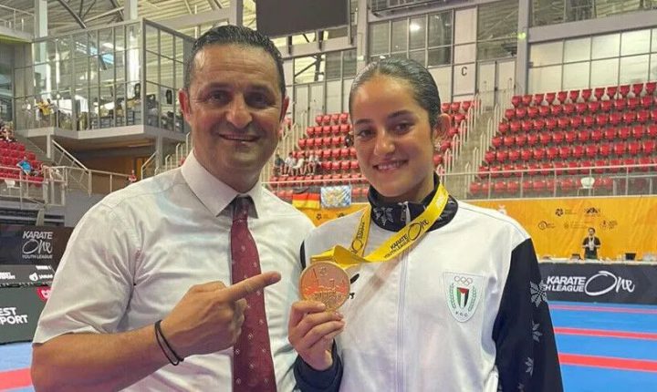 الفلسطينية مريم بشارات تتوج بذهبية الدوري العالمي للكاراتيه  في كرواتيا