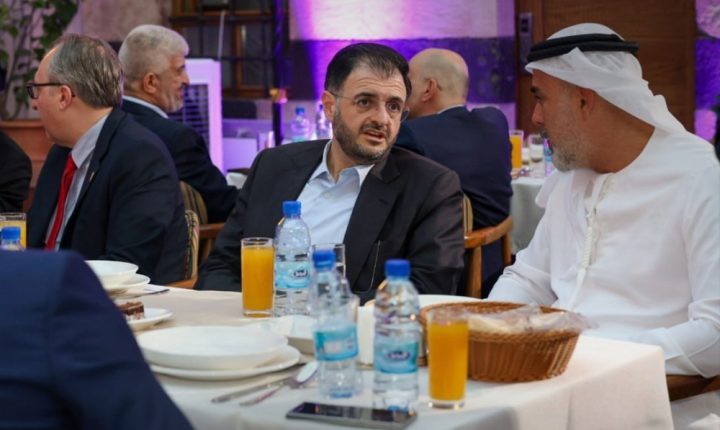 وزارة الاتصالات السورية تطلق أول استثمار مباشر في شركة تقنية ناشئة بدمشق القديمة