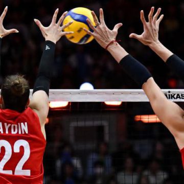 🇹🇷🏐 بداية قوية لمنتخب تركيا للسيدات في بطولة أوروبا للكرة الطائرة