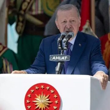 أردوغان: روح “ملاذكرد”ماتزال مصدر إلهام للشعب التركي منذ قرون