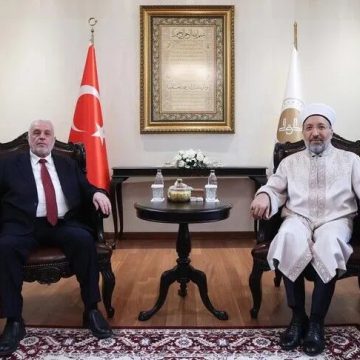 رئيس الشؤون الدينية التركي يلتقي وزير الأوقاف السوري