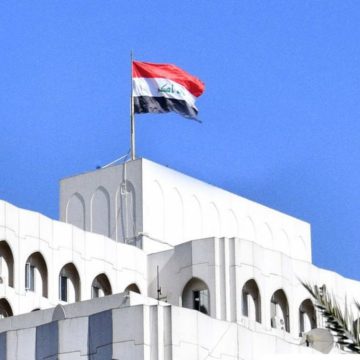 العراق و كندا و سويسرا و هولندا يرحبون باندماج قسد ( واجهة ب ك ك الإرهابي ) في مؤسسات الدولة السورية