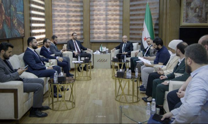 وزير النقل يبحث مع رئيس هيئة الإمداد والتوريد تطوير ‏مديريات النقل فنياً وتقنياً